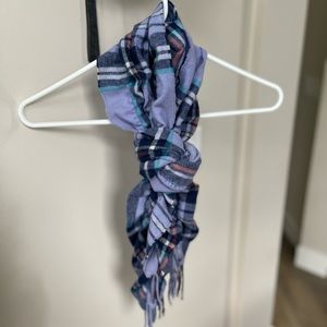 Gorgeous flannel scarf perfect for fall and winter!